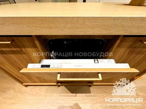 квартира за адресою Квітневий пров., 6