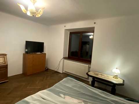 квартира за адресою Джерельна вул., 49