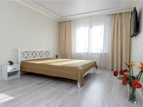 квартира за адресою Сергія Данченка вул., 1