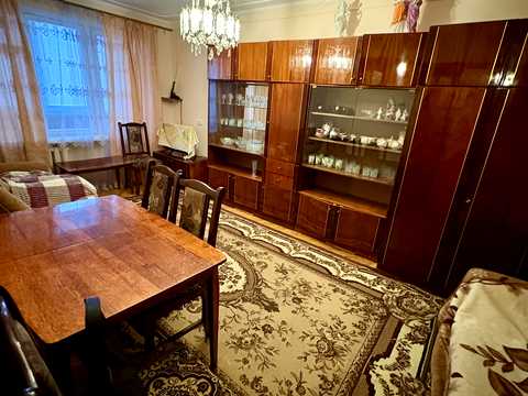 квартира за адресою Наукова вул., 19