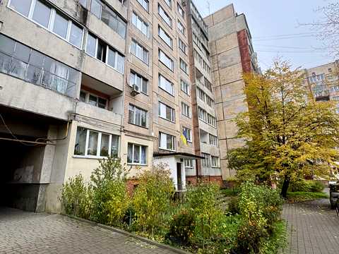 квартира за адресою Наукова вул., 19