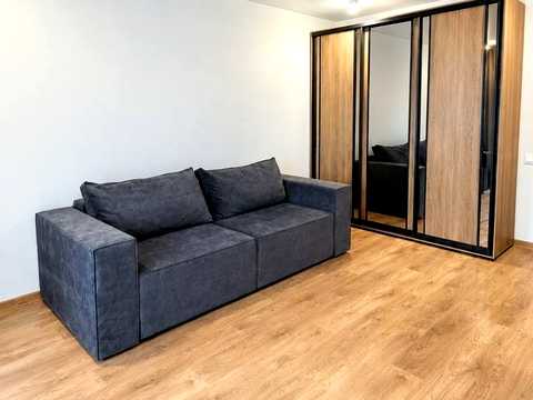 квартира за адресою Метрологічна вул., 21