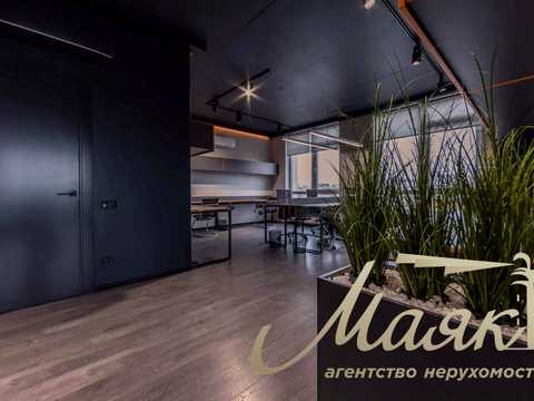 комерційна за адресою Жилянська вул., 68
