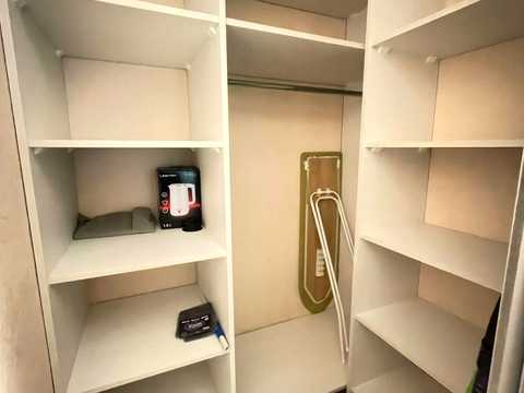 квартира по адресу Ревуцкого ул., 54