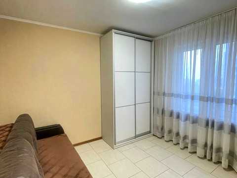 квартира по адресу Ревуцкого ул., 54