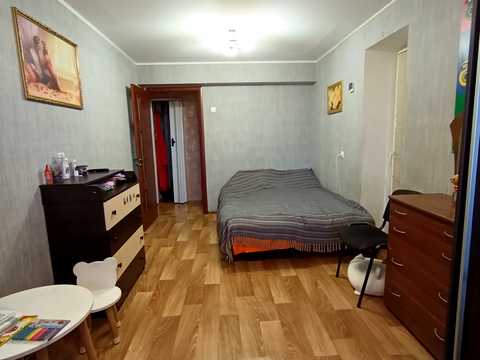 квартира за адресою Паркова вул. (Анатолія Олійника), 24