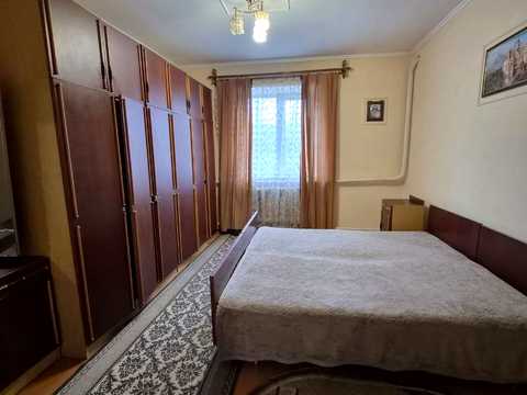 дом по адресу замкова, 1