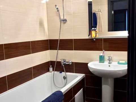 квартира за адресою Воскресенська вул., 18