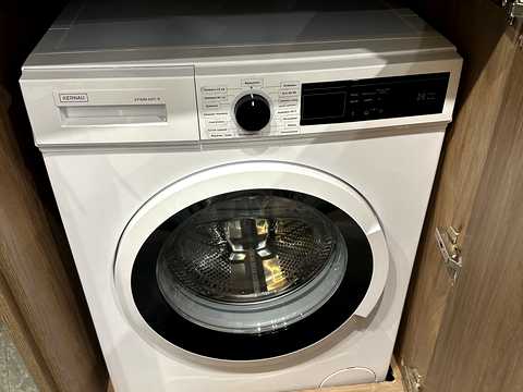квартира за адресою Романа Левицького вул., 4