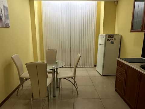 комерційна за адресою Дніпро, Дмитра Яворницького просп. (Карла Маркса), 1-А