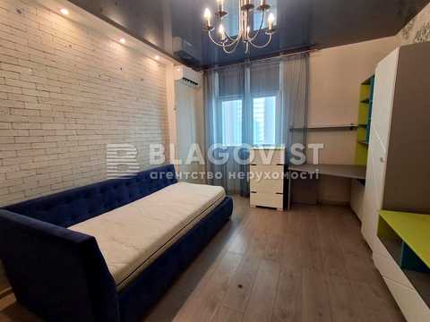 квартира за адресою Анни Ахматової вул., 34