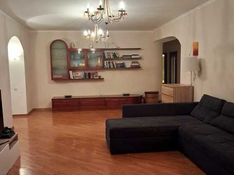 квартира за адресою Тіниста вул., 15