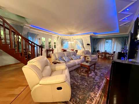 квартира за адресою Львів, Івана Франка вул., 137