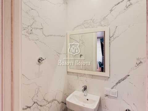 квартира за адресою Софії Русової вул., 7