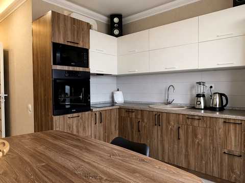квартира за адресою Басейна вул., 6А