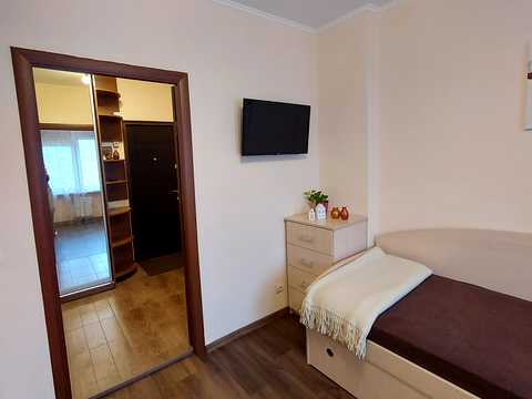квартира за адресою Софії Русової вул., 7