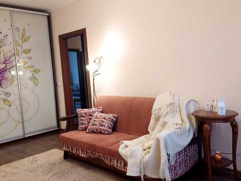 квартира за адресою Софії Русової вул., 7