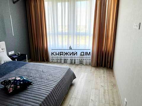 квартира за адресою Михайла Максимовича вул. (Онуфрія Трутенка), 32-А