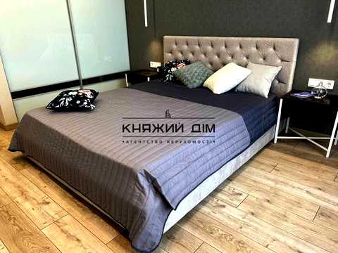 квартира за адресою Михайла Максимовича вул. (Онуфрія Трутенка), 32-А