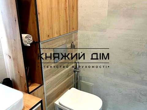 квартира за адресою Михайла Максимовича вул. (Онуфрія Трутенка), 32-А