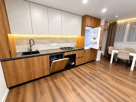 квартира за адресою Тролейбусна вул., 5Г
