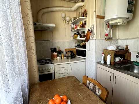 квартира за адресою Євгена Маланюка вул. (Кантемирівська), 14