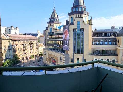 коммерческая по адресу Большая Васильковская ул. (Красноармейская), 9-2