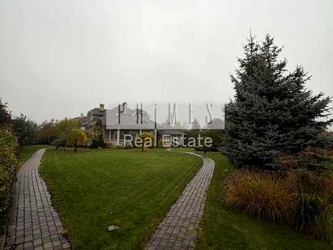 дом по адресу с. Новые безрадичи, Сонячна ул.