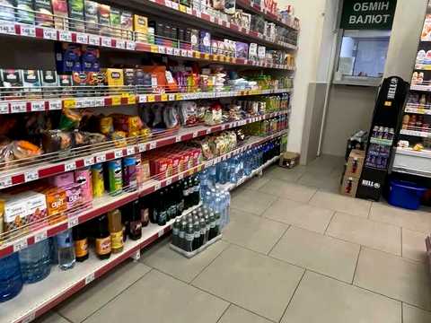 комерційна за адресою Саксаганського вул., 123