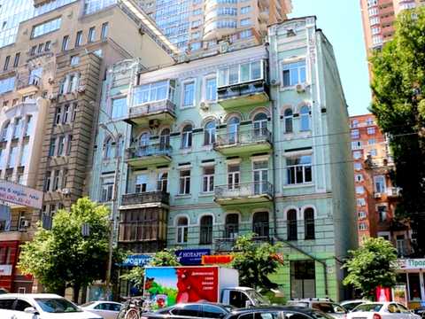 комерційна за адресою Саксаганського вул., 123