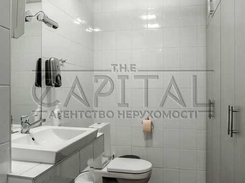 комерційна за адресою Старонаводницька вул., 6-Б