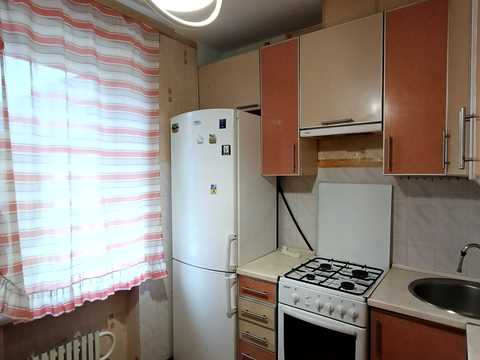 квартира за адресою Зарічанська вул., 52/2