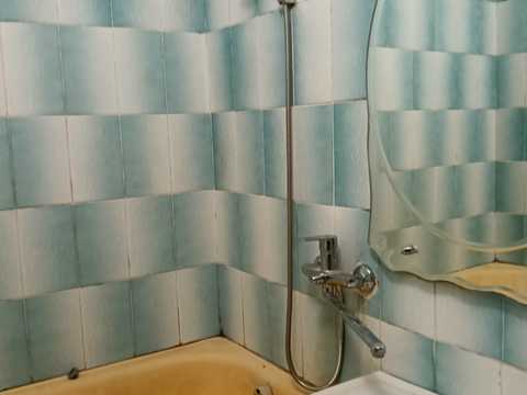квартира за адресою Зарічанська вул., 52/2