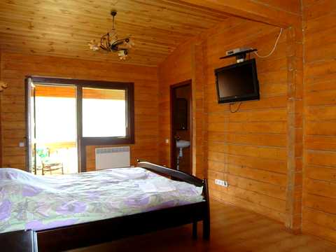 дом по адресу с. Подгорцы, Луговая ул.