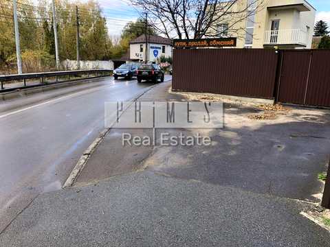 будинок за адресою Центральна вул.