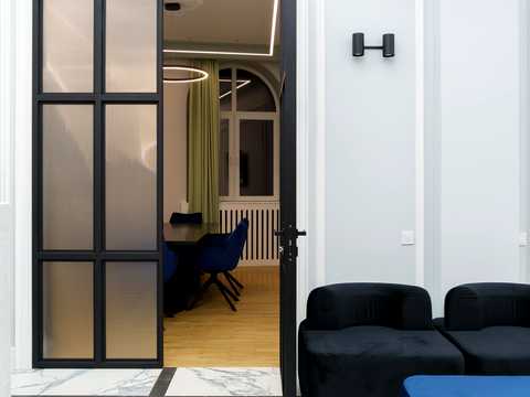 коммерческая по адресу Никольско-Ботаническая ул., 14