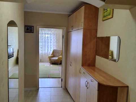 квартира за адресою Святошинська пл., 1
