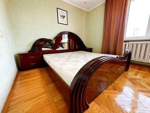 квартира по адресу Леси Украинки бульв., 5