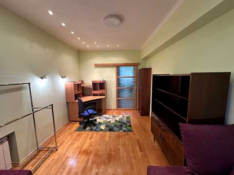 квартира по адресу Панаса Мирного ул., 3