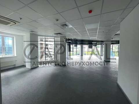 коммерческая по адресу Фізкультури ул., 28