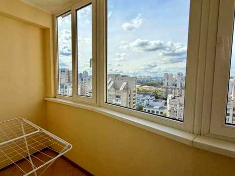 квартира по адресу Миколы Бажана просп., 1-М