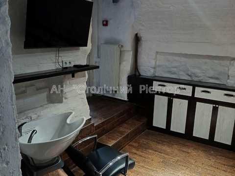 комерційна за адресою Київ, Євгена Чикаленка вул. (Пушкінська), 32-А