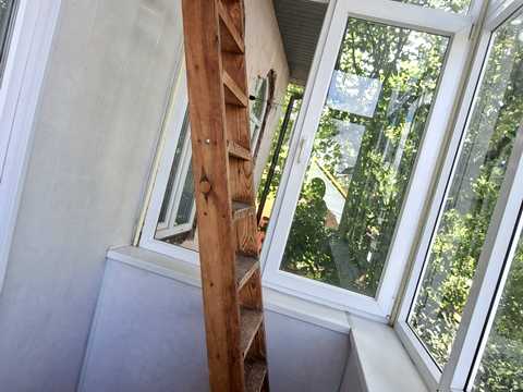 квартира по адресу пгт. Брюховичи, Львівська ул., 18