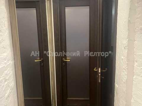 комерційна за адресою Київ, Євгена Чикаленка вул. (Пушкінська), 32-А