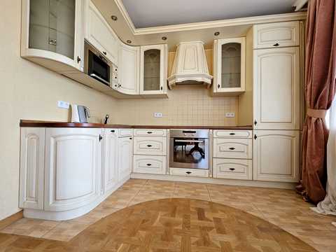 квартира за адресою Верховинна вул., 35