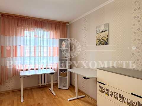 квартира за адресою Машинобудівна вул., 25