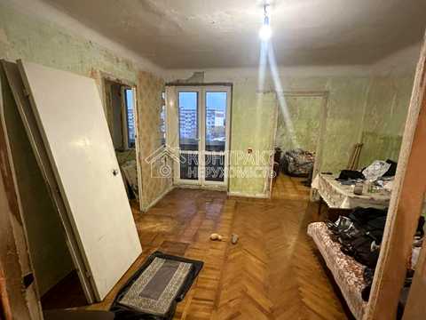 квартира по адресу Героев Сталинграда просп., 140