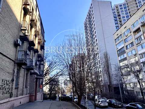 комерційна за адресою Київ, Василя Тютюнника вул. (Анрі Барбюса), 13