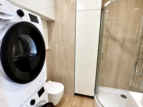 квартира за адресою Дніпровська набережна вул., 18-А
