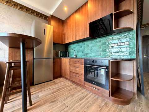 квартира за адресою Івана Крамського вул., 9